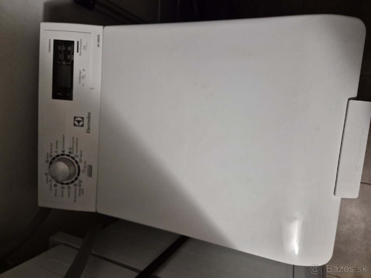 Pračka elektrolux