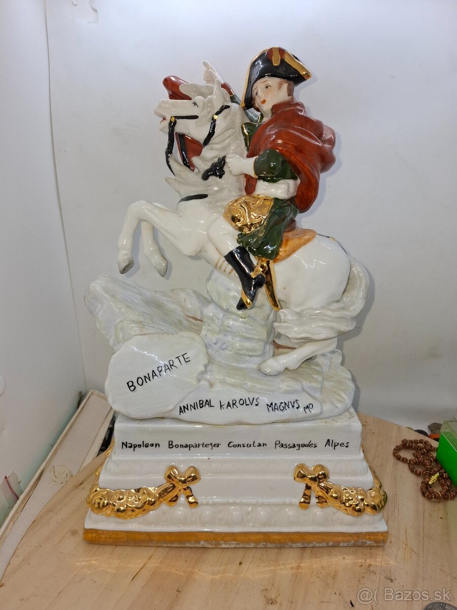 Predám starú porcelánovú sochu Napoleon Bonaparte Neundorf V