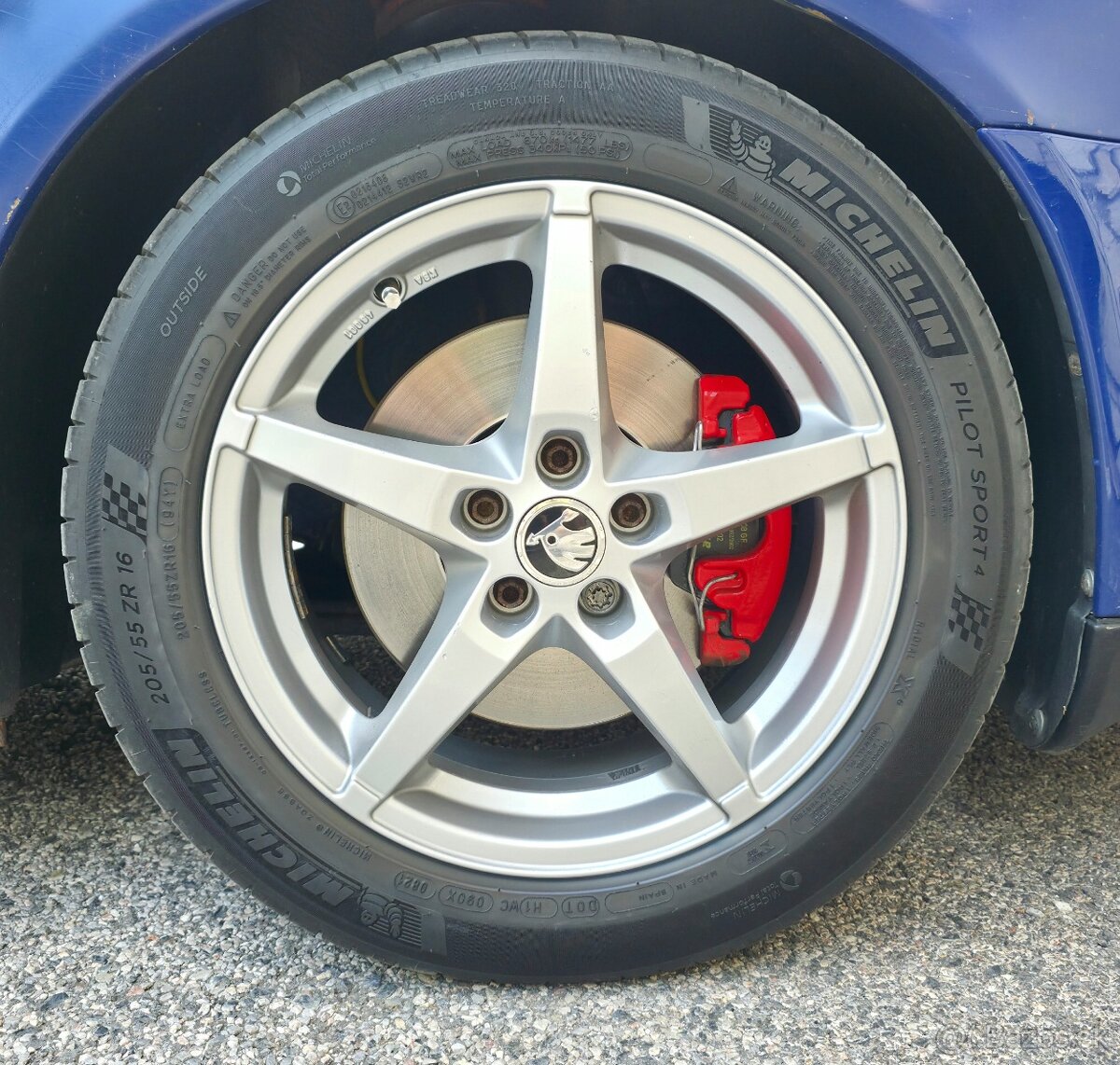 raritné Borbet FS (FS70638) 7Jx16 ET38 5x100 205/55 R16