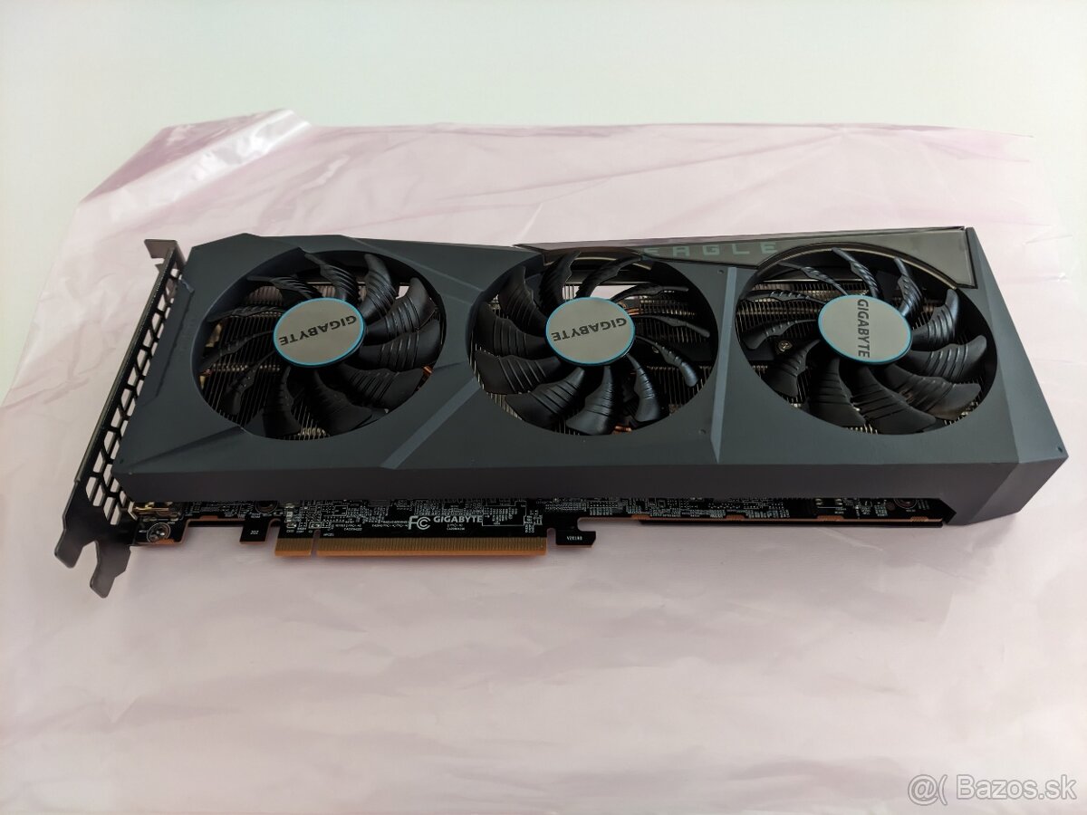GIGABYTE Radeon RX 6700 XT EAGLE 12GB