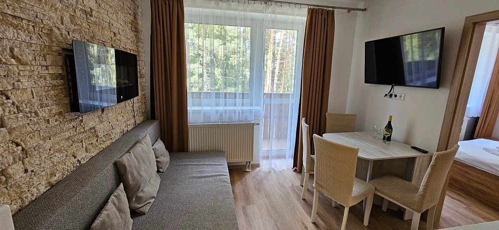Apartmán aj s podielom na Wellnesse, Liptovský. Ján