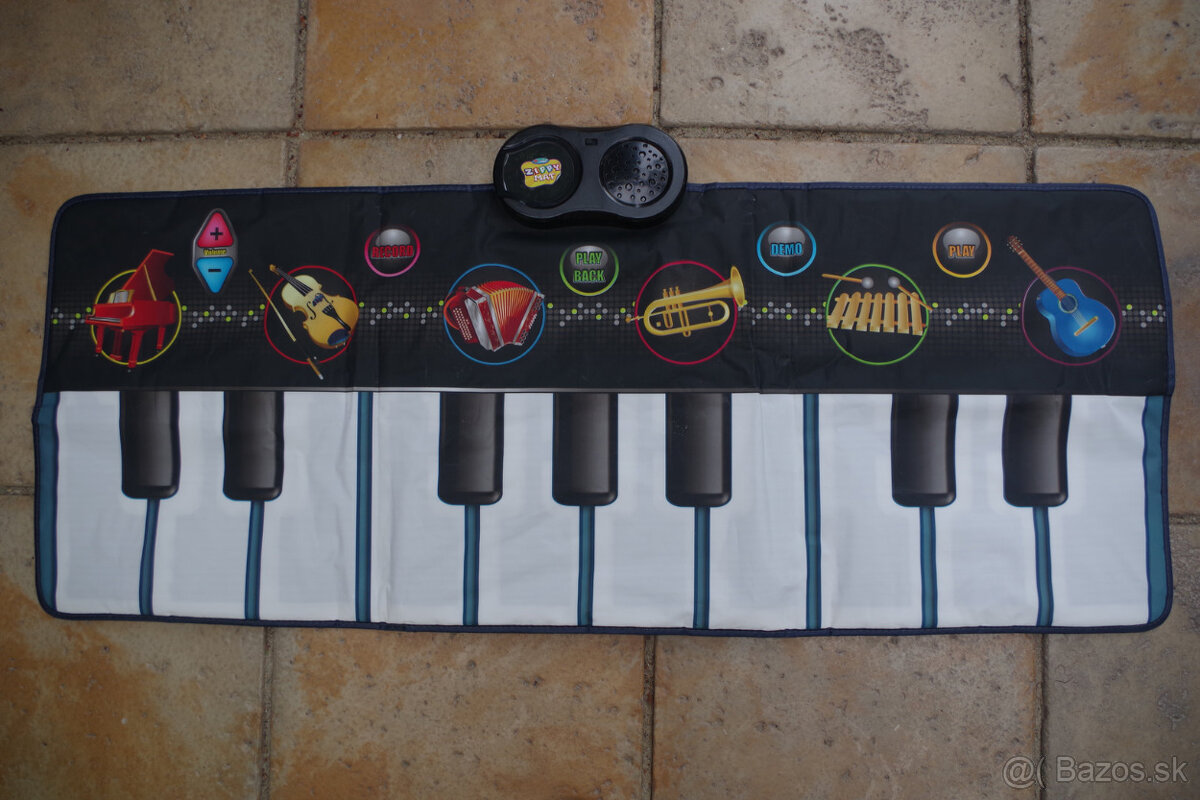 Klavír na stúpanie nohami