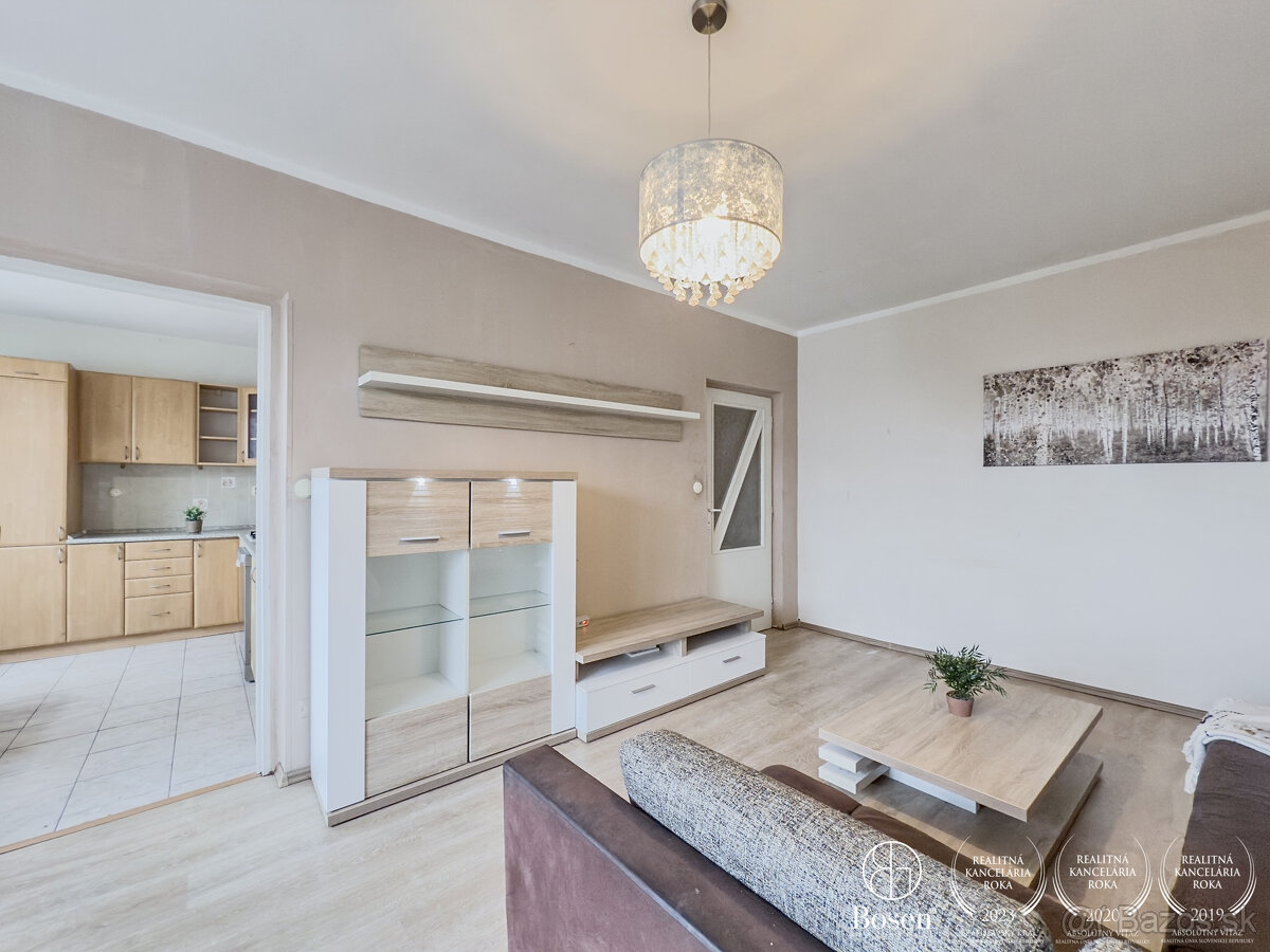 BOSEN | Výnimočný 3 izbový byt s loggiou, 84m2, M. Rázusa