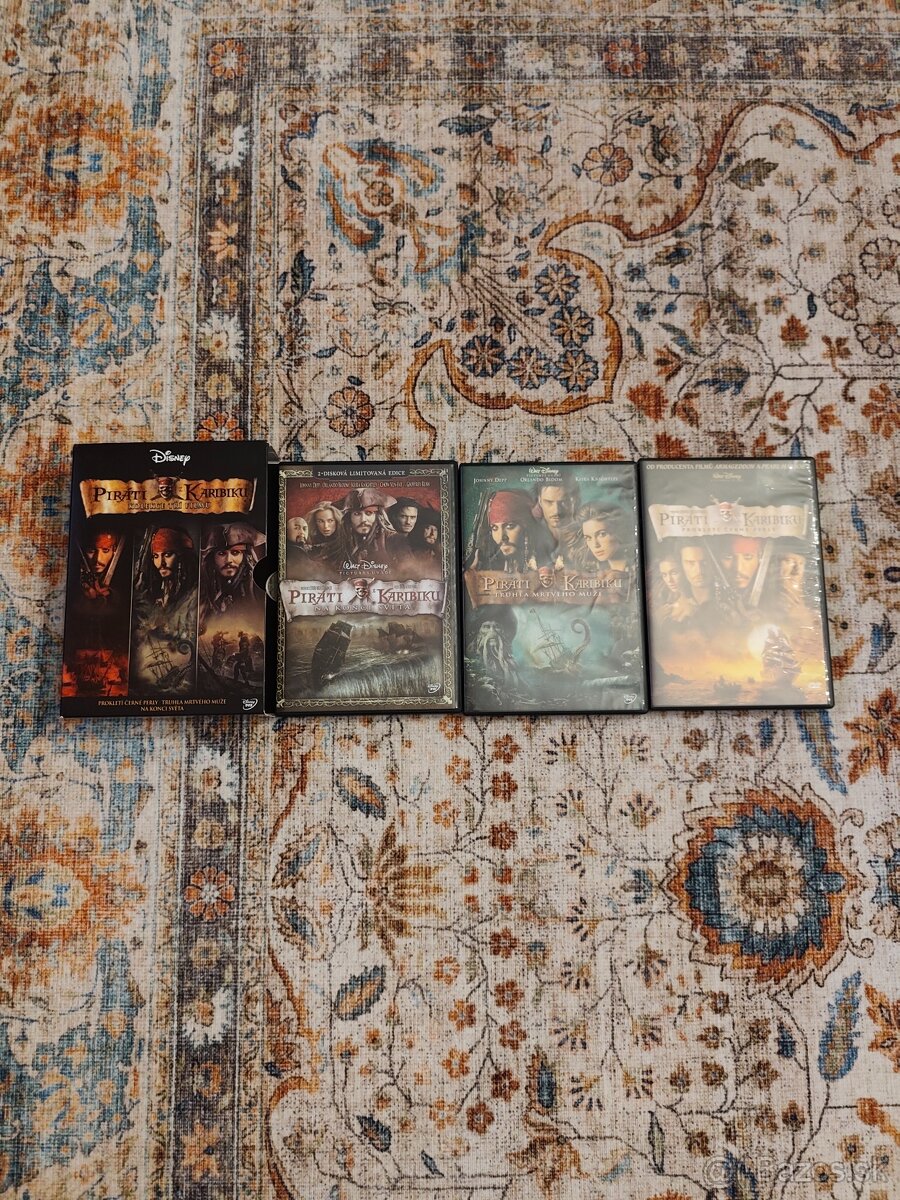 DVD piráti z Karibiku kolekcia tri filmu