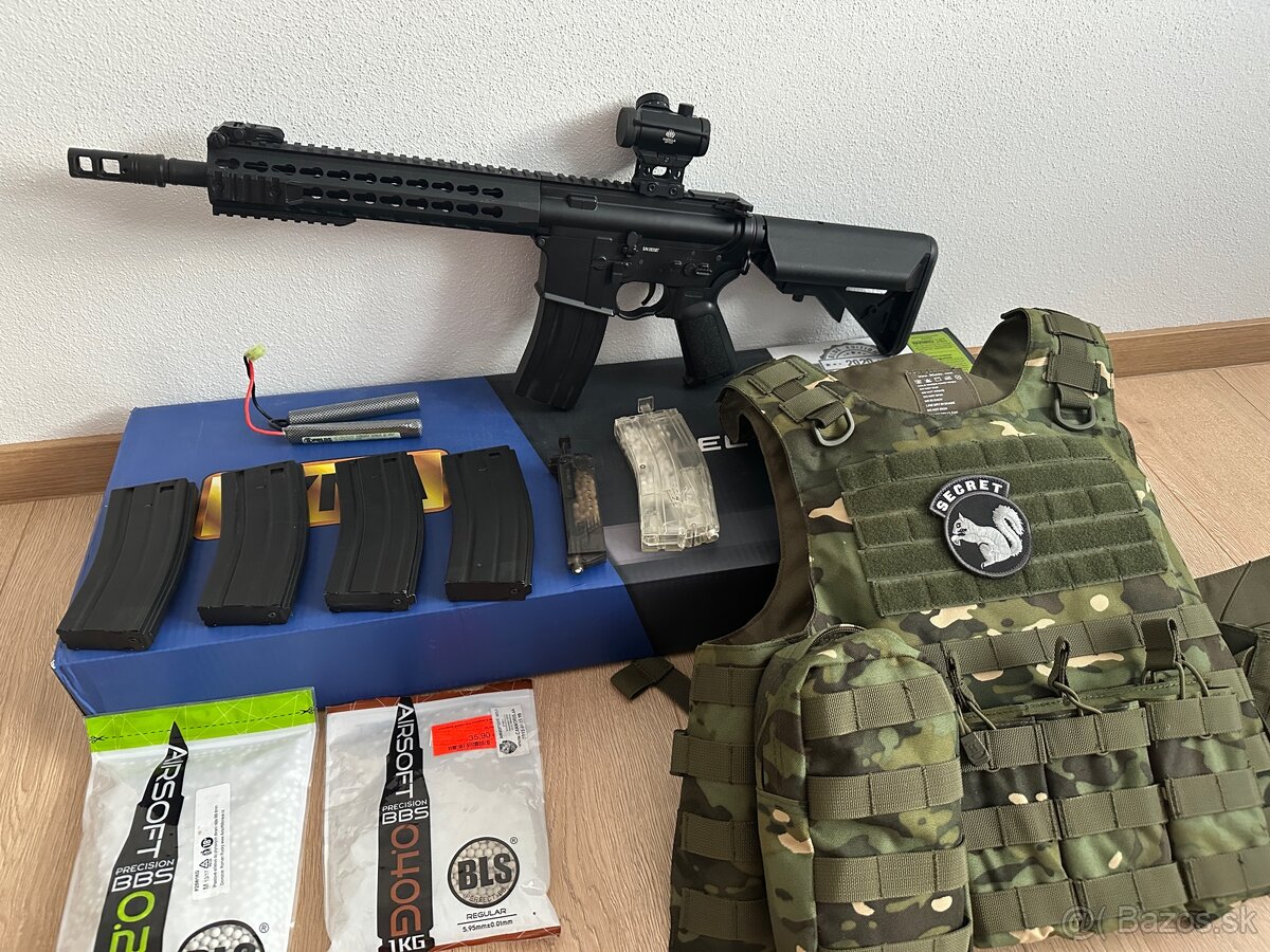 Airsoftová zbraň M4 + príslušenstvo