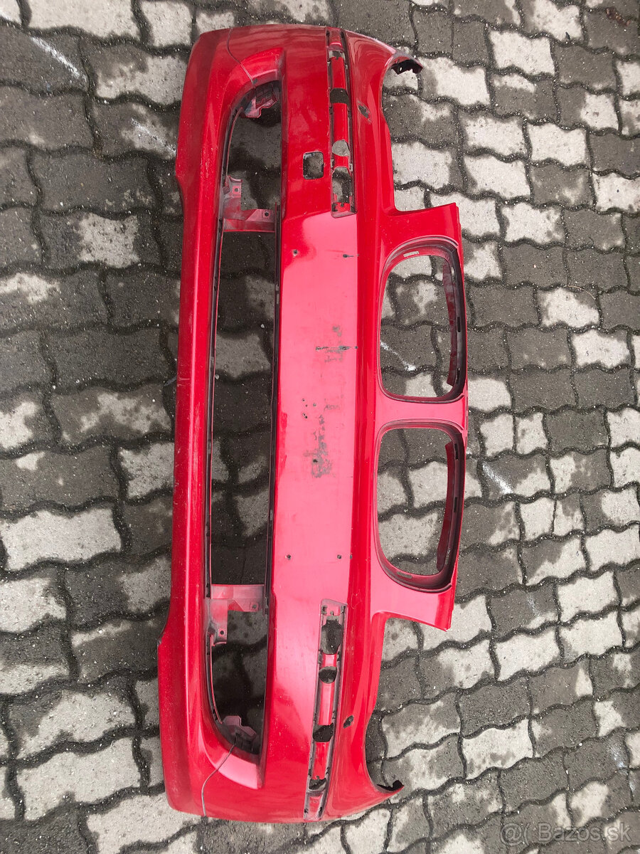 BMW 1 predný nárazník