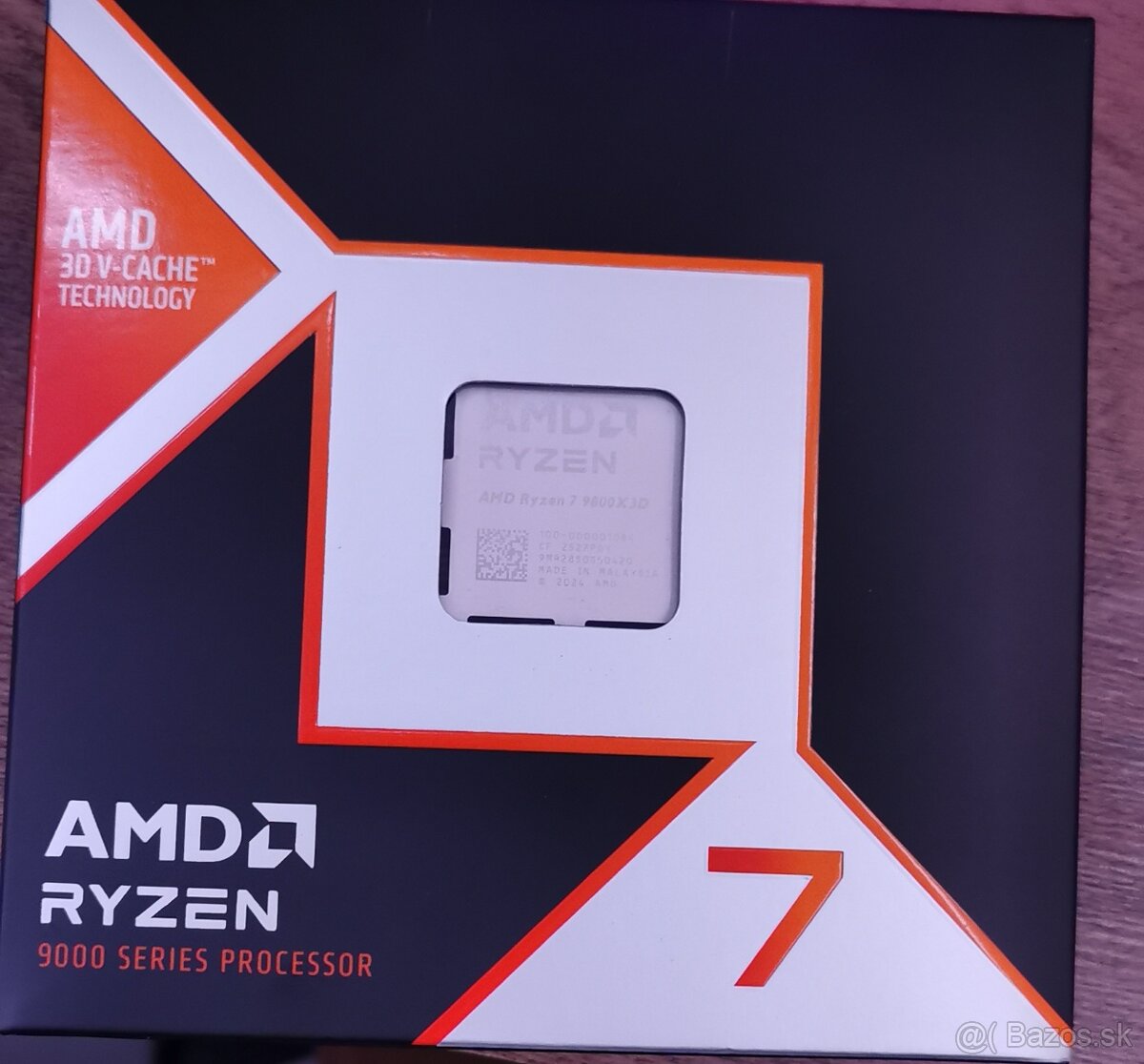 NOVÝ, NEROZBALENÝ AMD Ryzen 7 9800X3D