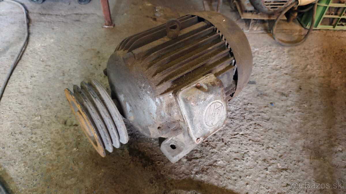 Elektromotor MEZ Mohelnice 7,5 kW