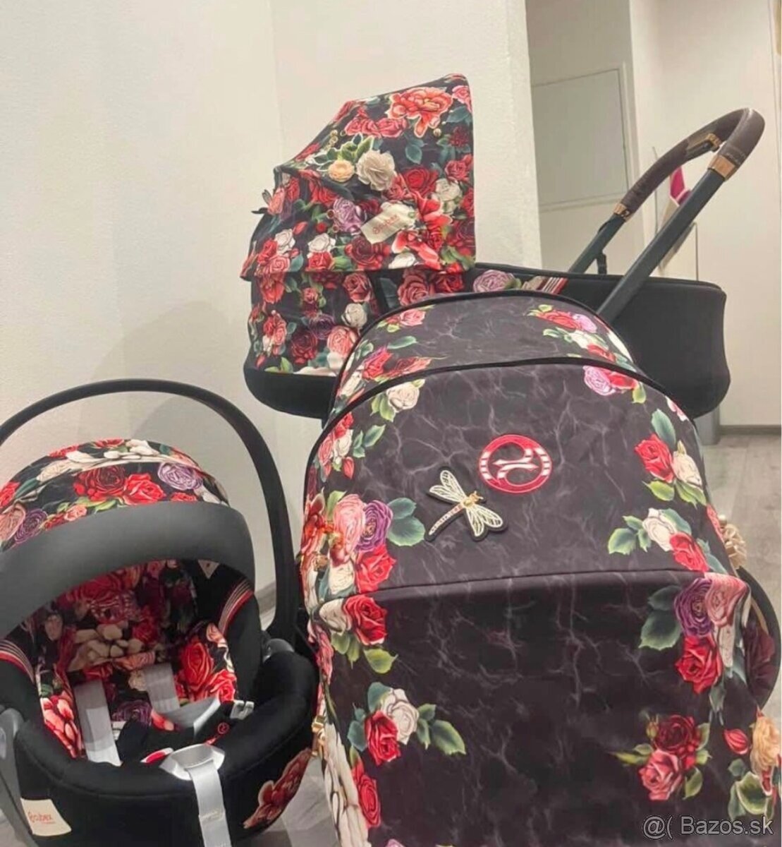 Cybex spring blooming Dark