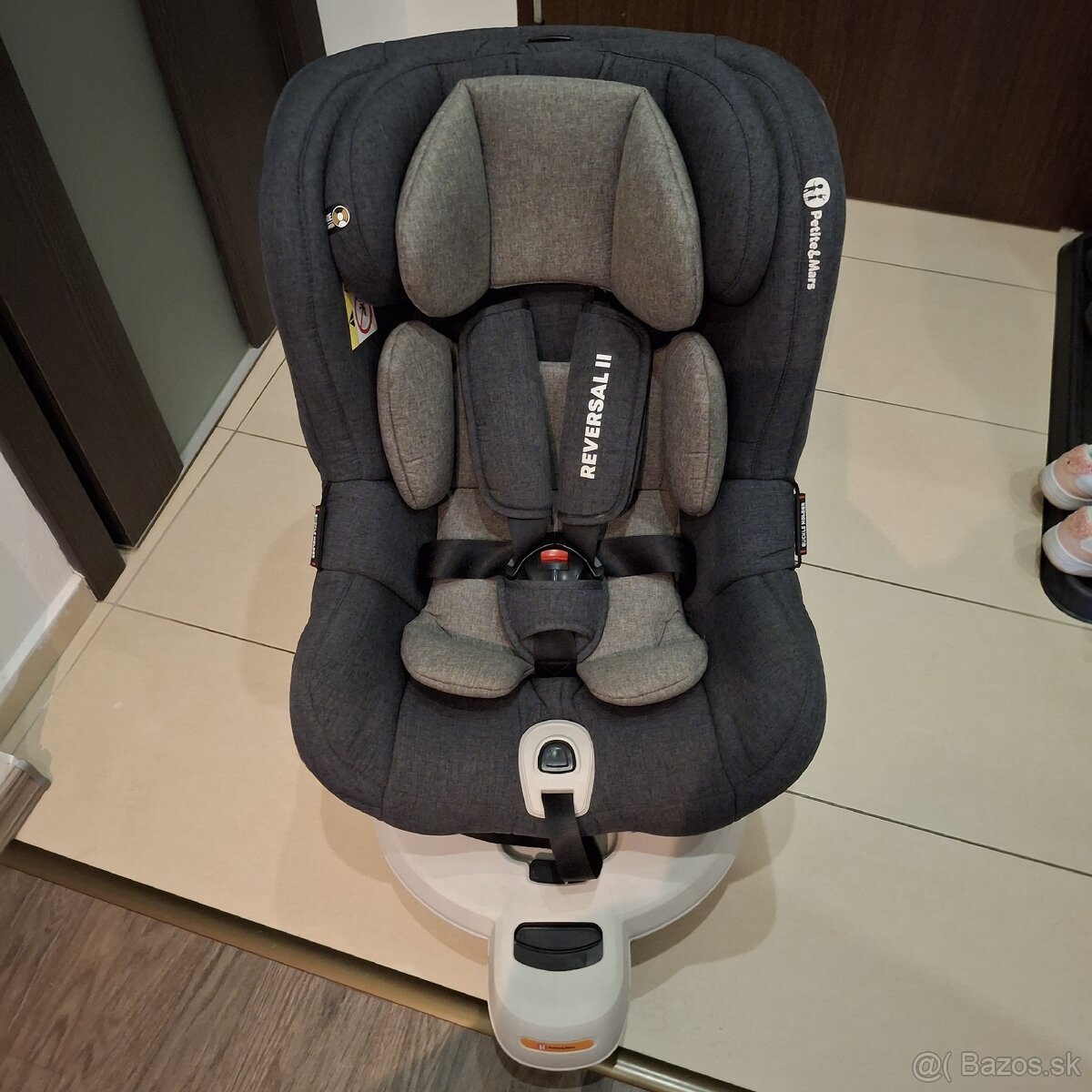 Autosedačka Petite&Mars Reversal II 0-18kg