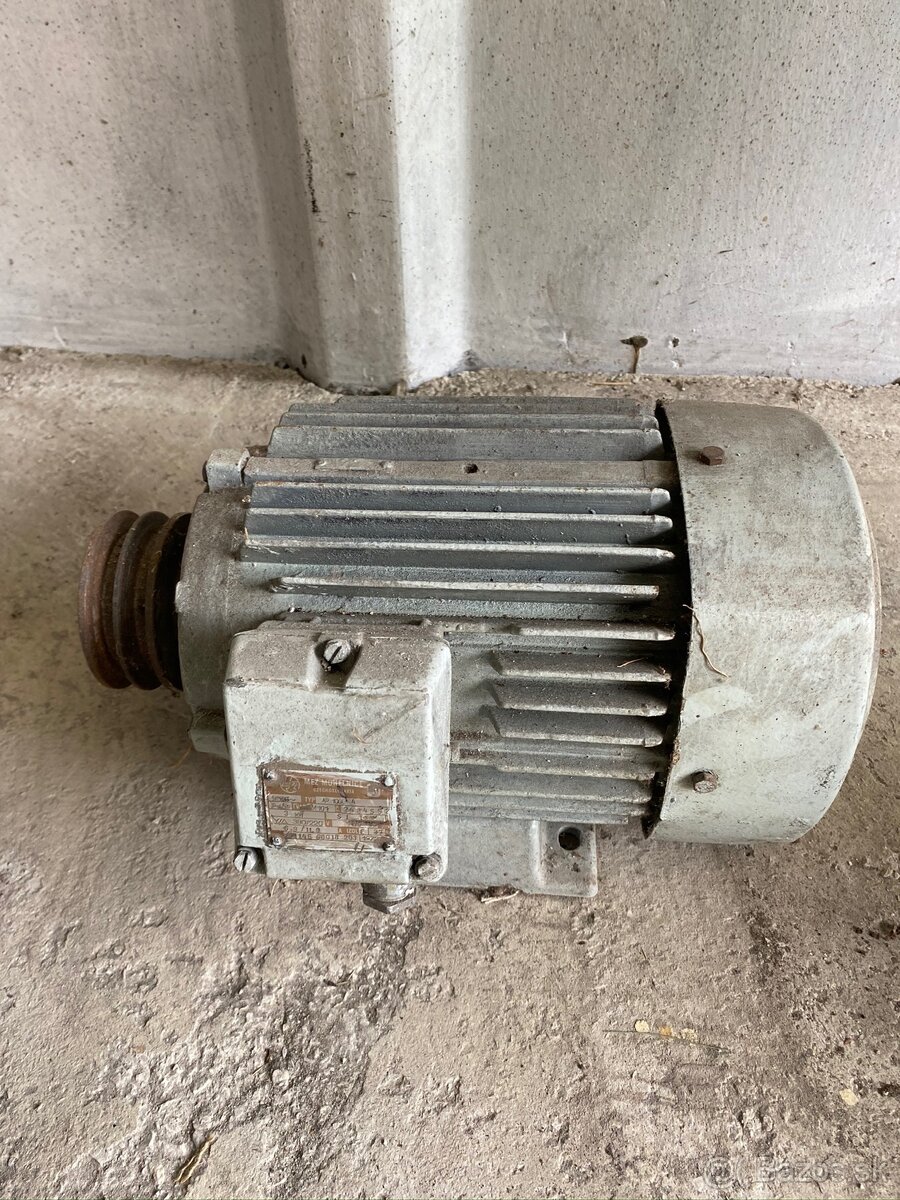 Motor