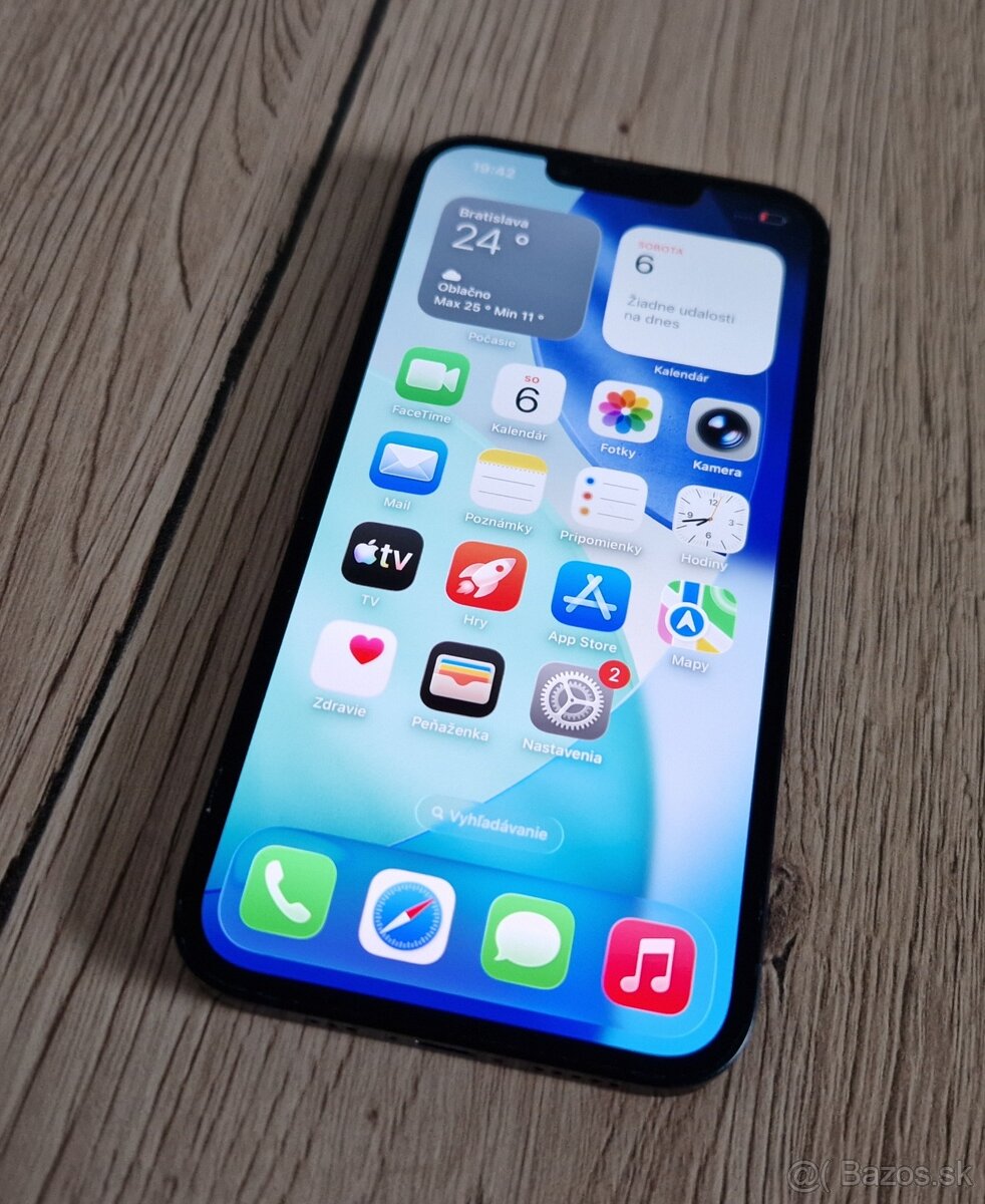 Apple iPhone 13 256GB čierny