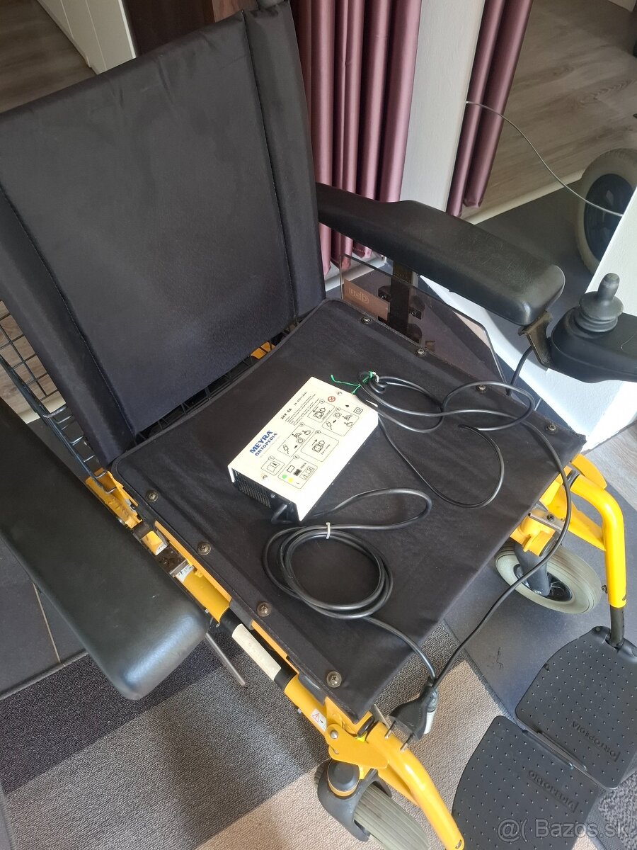 Elektricky invalidny vozik