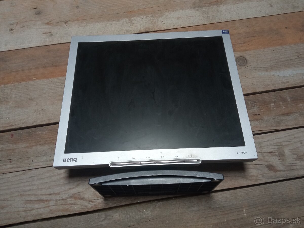 Monitor Benq Q7T4