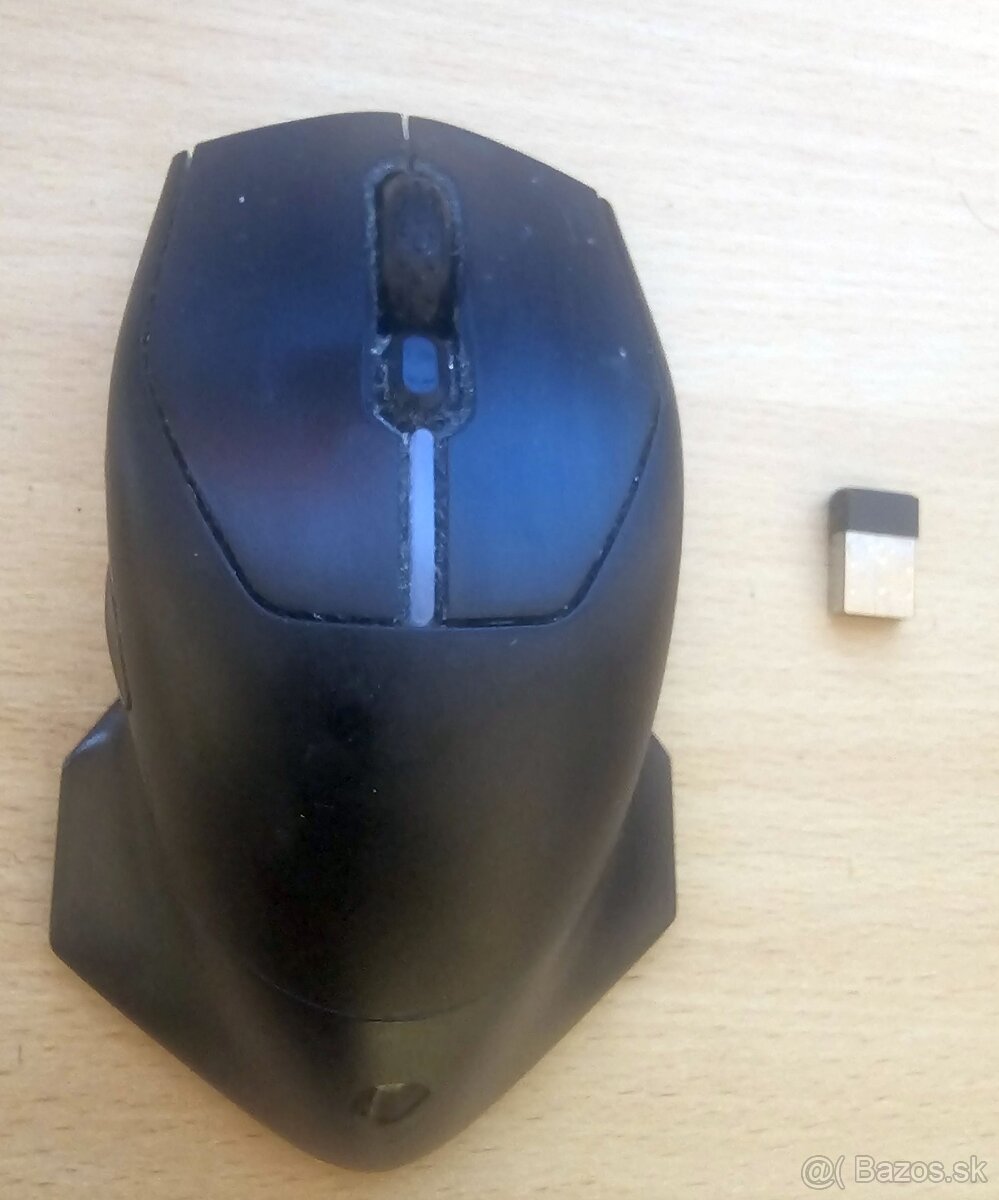 Predám bezdrôtovú hernú myš Dell Alienware Wireless Gaming M