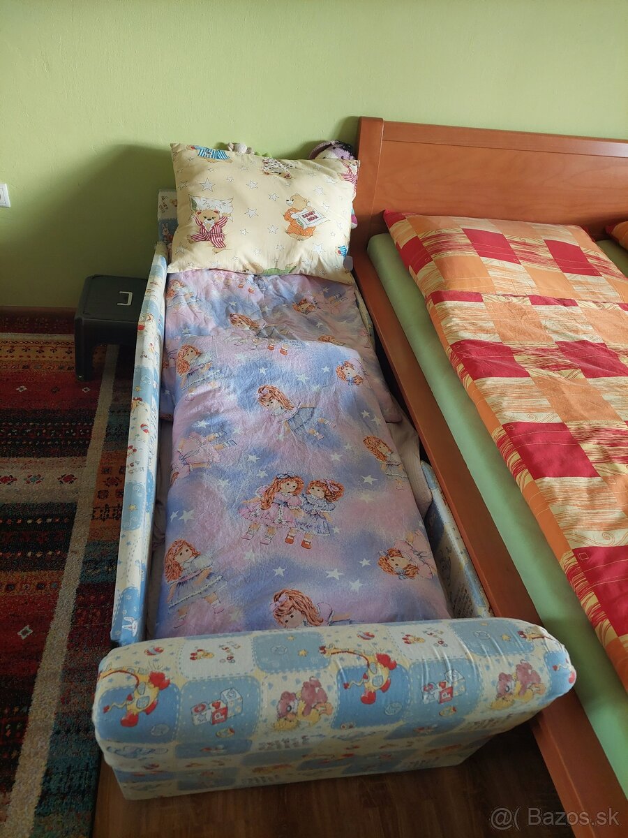 Detská posteľ / gaučík