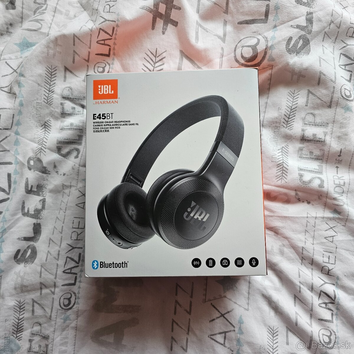 JBL E45BT čierne Bluetooth slúchadlá