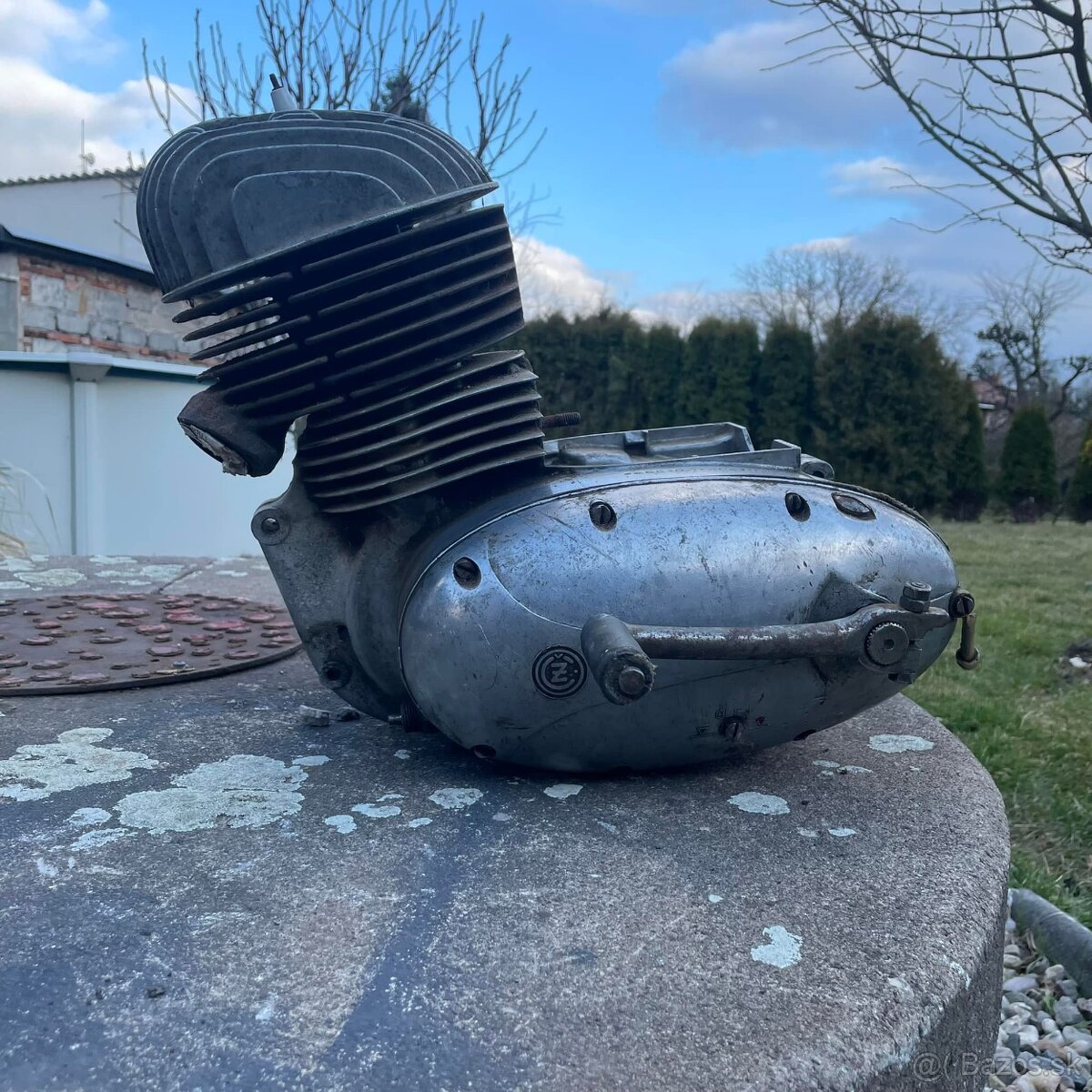 motor Jawa