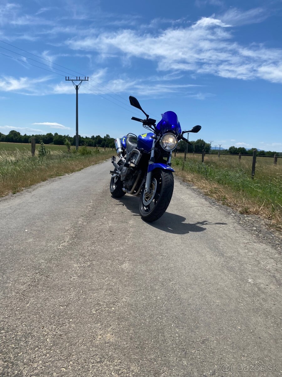 Honda hornet 600