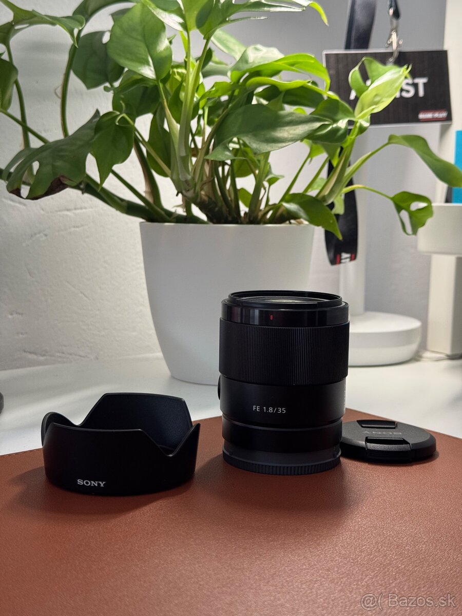 Sony 35 f1.8