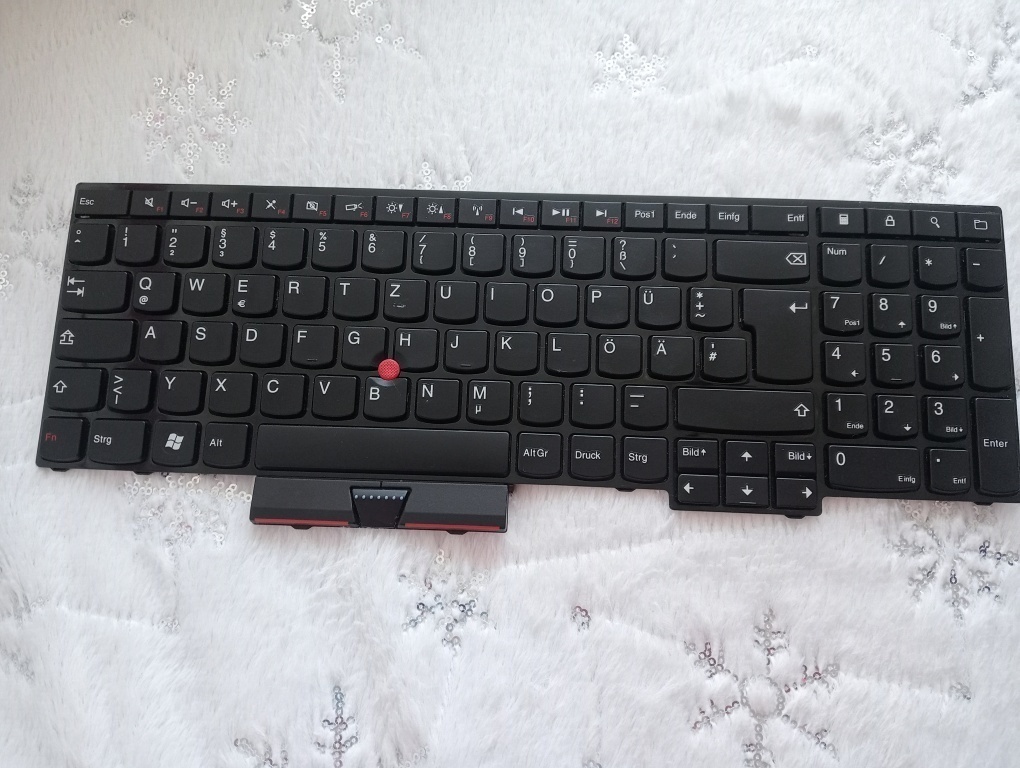 predám klávesnicu z ntb Lenovo thinkpad e530
