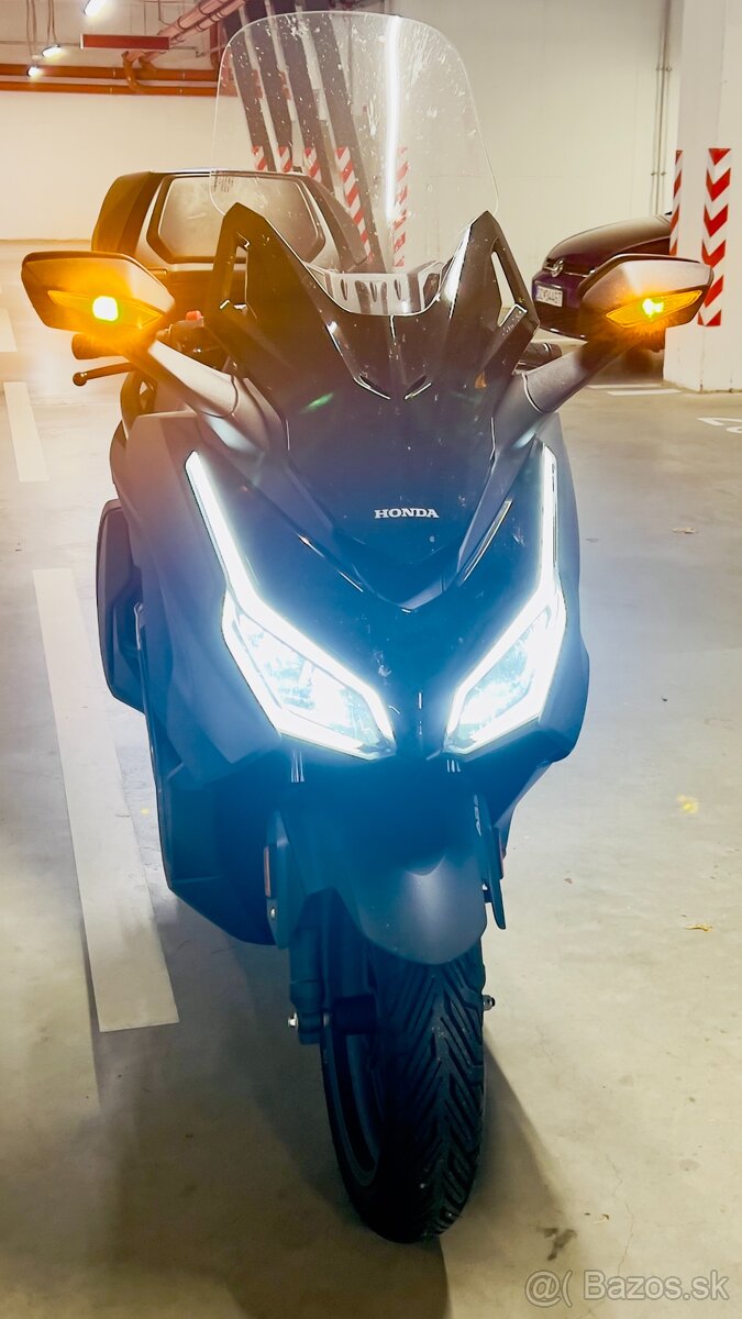 Honda Forza 350 – 2023 – TOP STAV – prebratie leasingu + ods