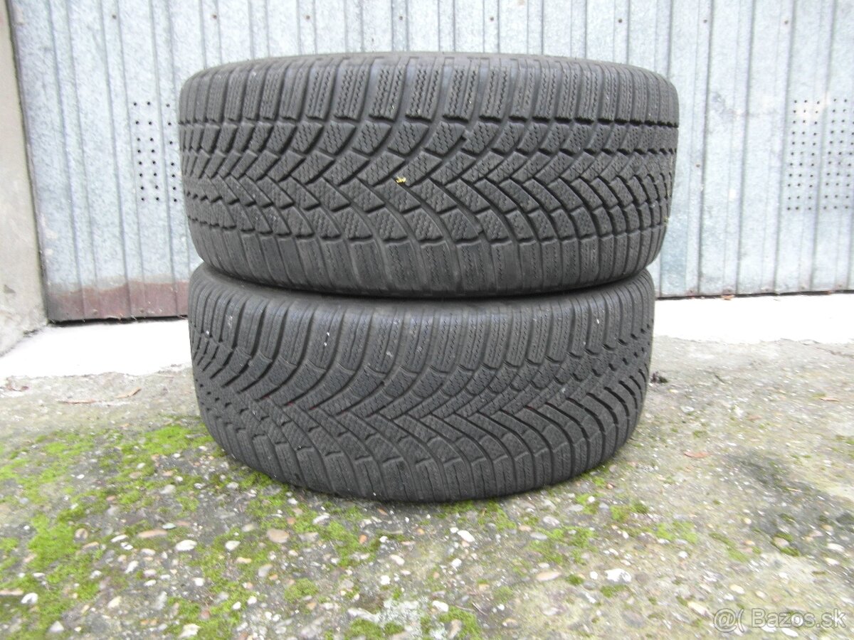 235/45 R18