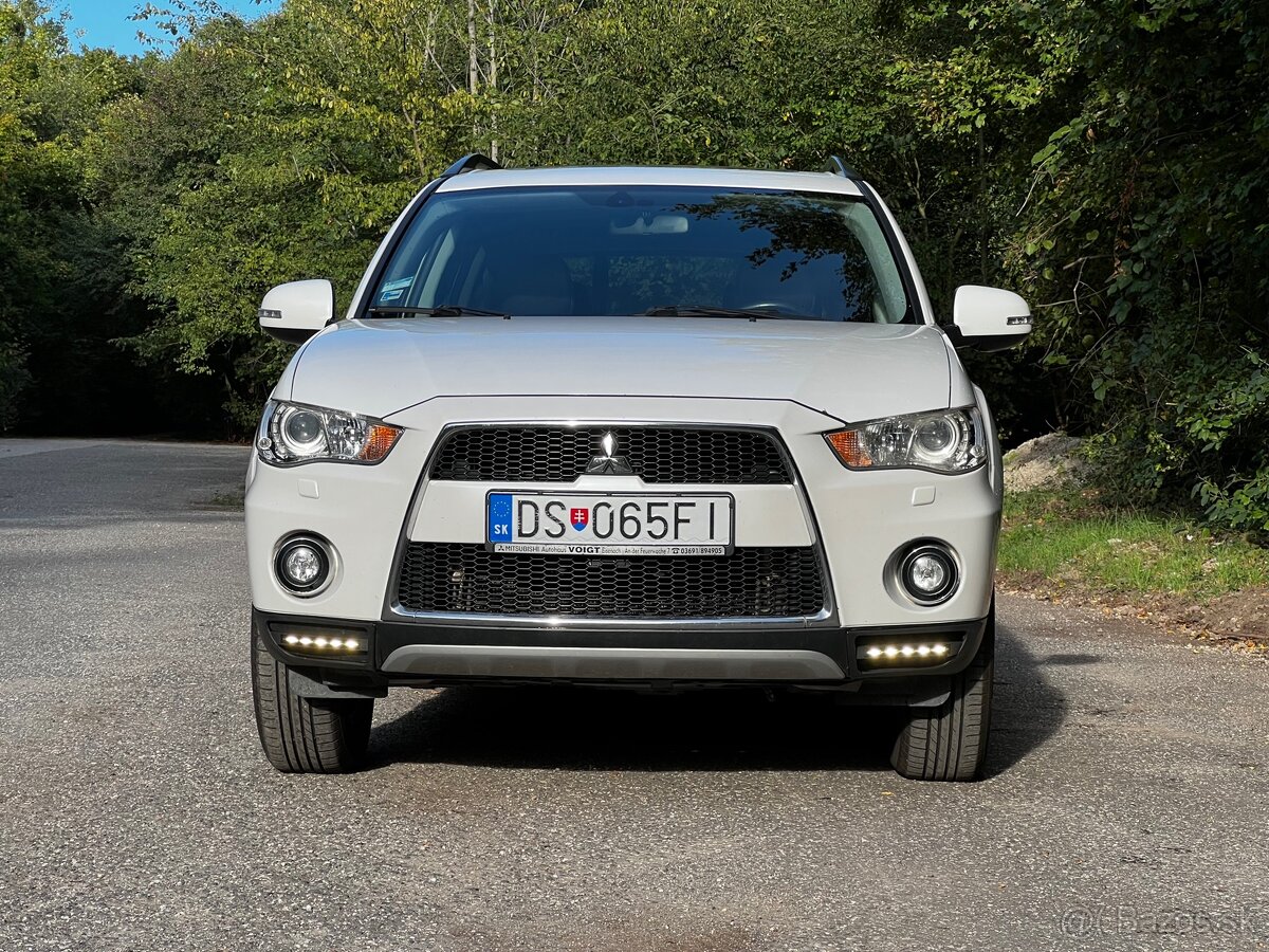Mitsubishi Outlander 2.4 benzin 4x4 odpočet DPH