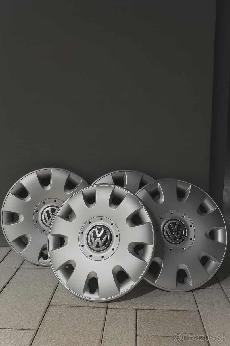Puklice Volkswagen r16