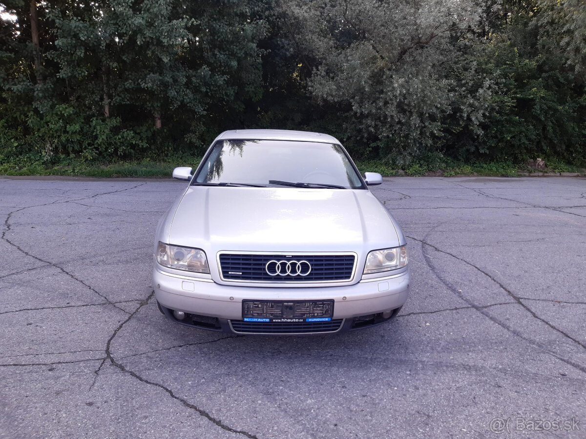 AUDI A8 D2 4.2 228kw krátká i long - díly