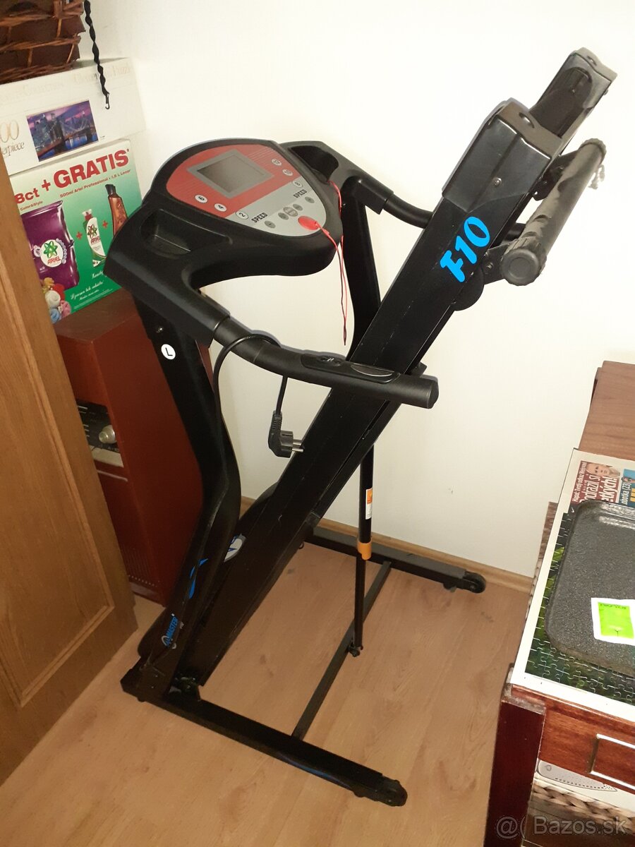 Takmer nový bežecký pás MASTER F-10 – použitý len 2×