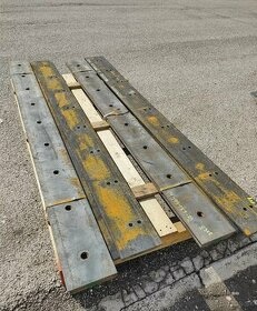 Brity pre JCB 3/4 CX