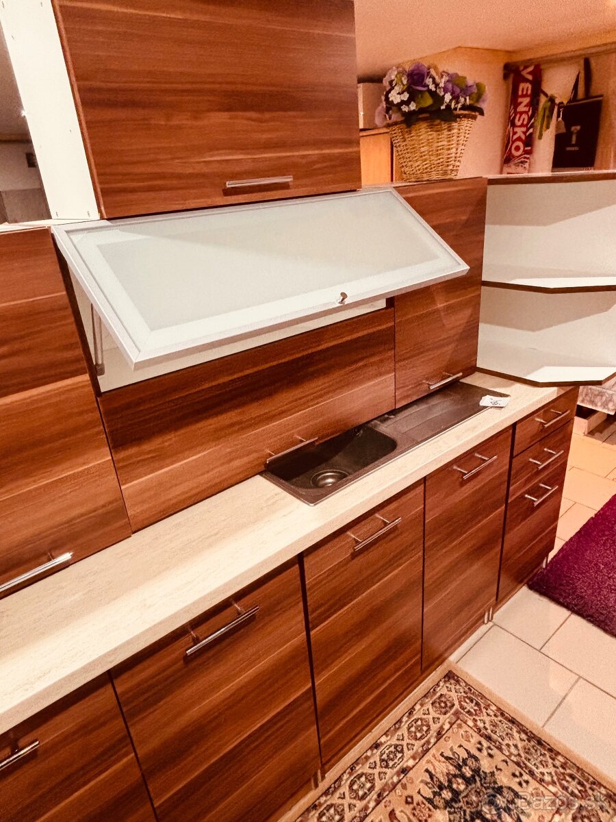 Kuchynska linka drez