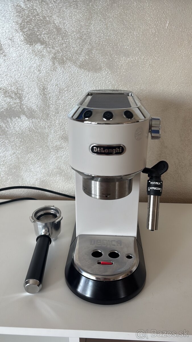 Delonghi kavovar