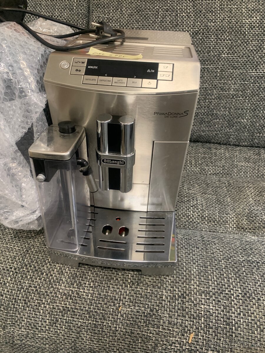 Delonghi primadonna s ročnou zárukou