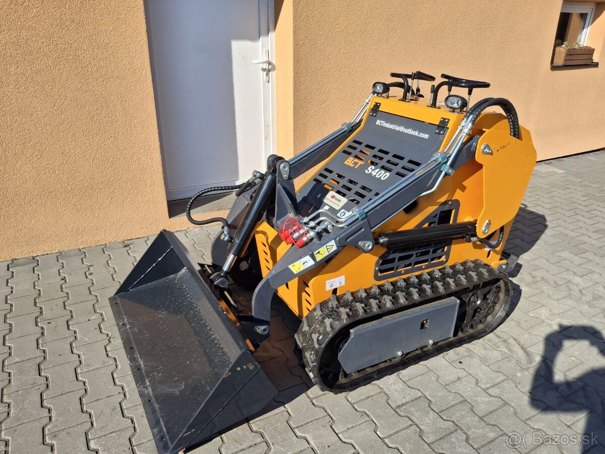 Mini pásový nakladač Skid Steer BCT 400