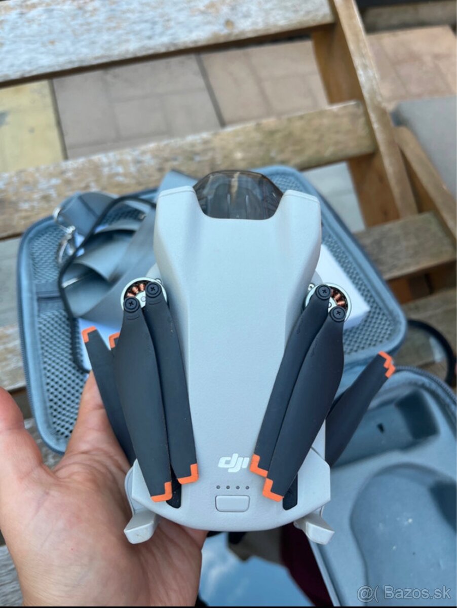 DJI Mini 3