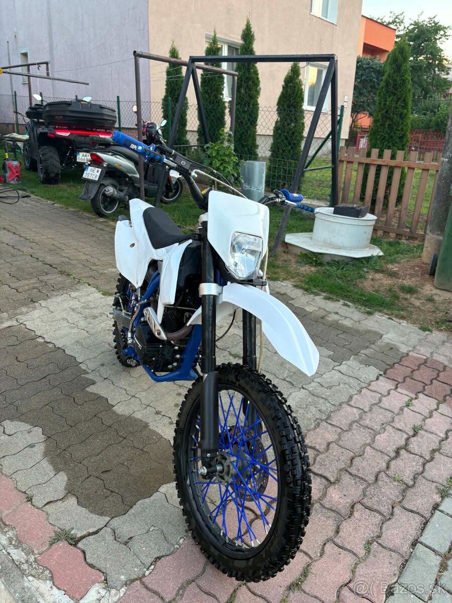 Predám Minirocket 250