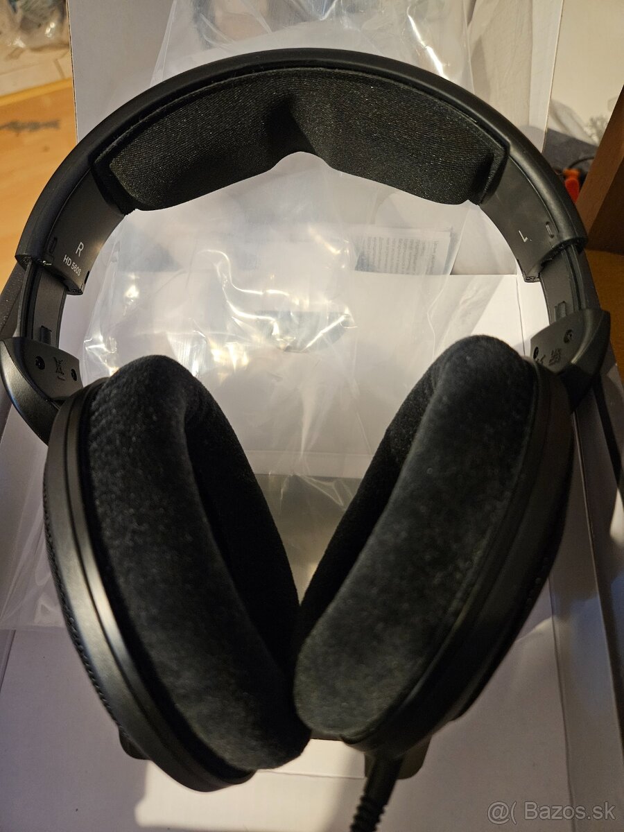 Sennheiser HD 560S