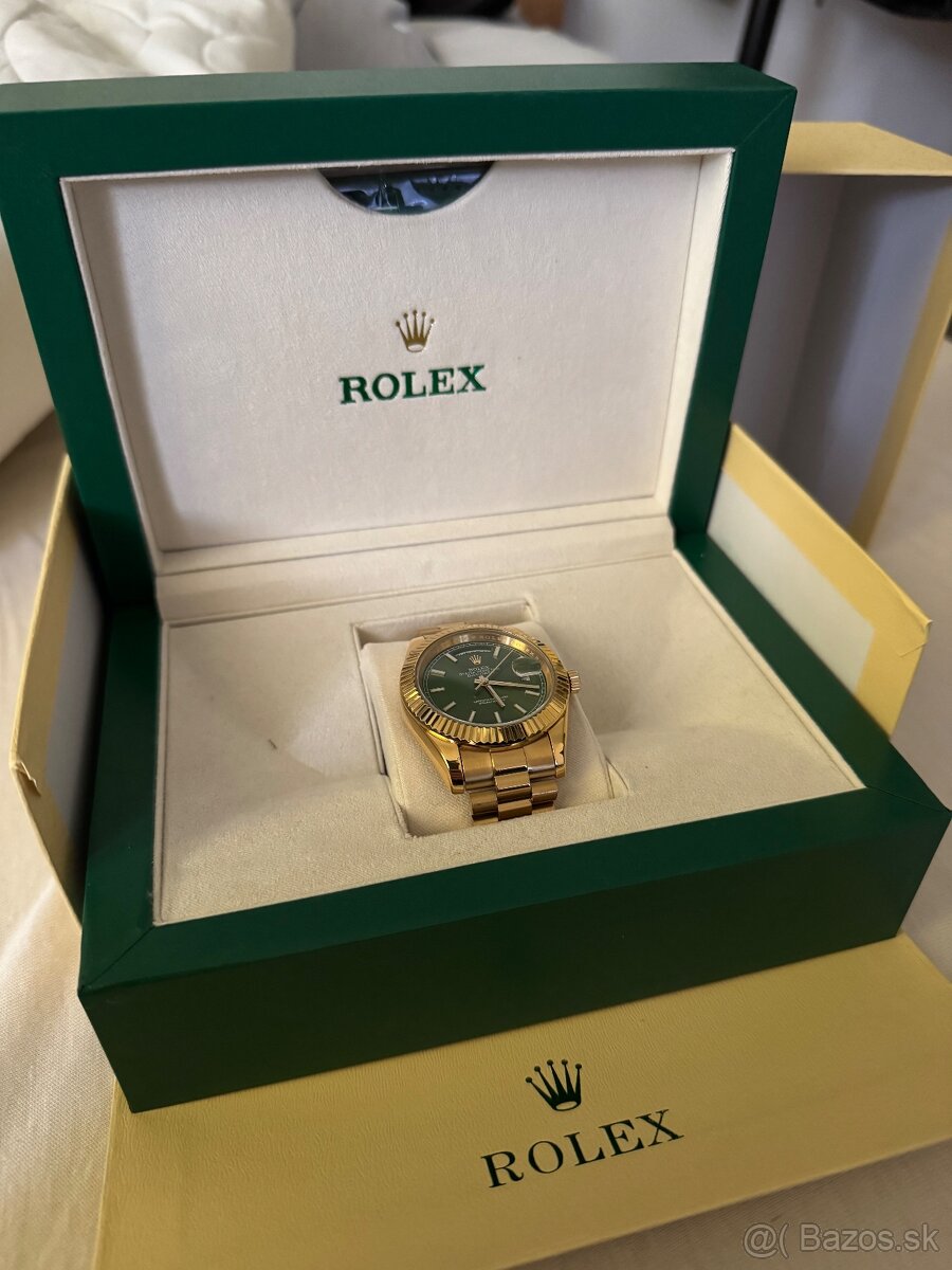 Rolex day date 40 green dial