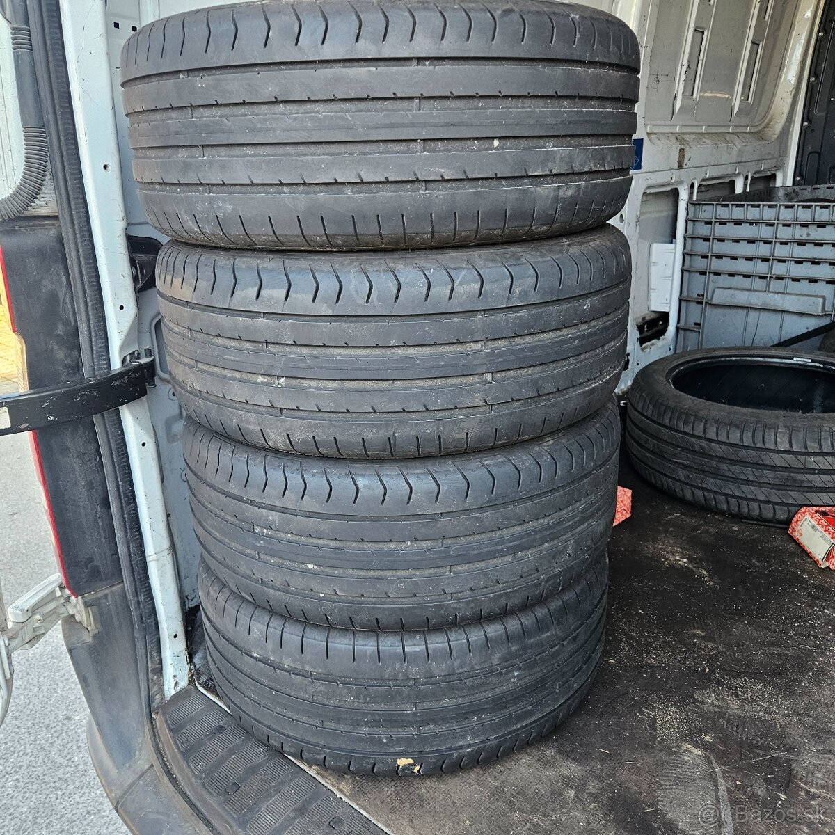 225/50 r17 Fulda