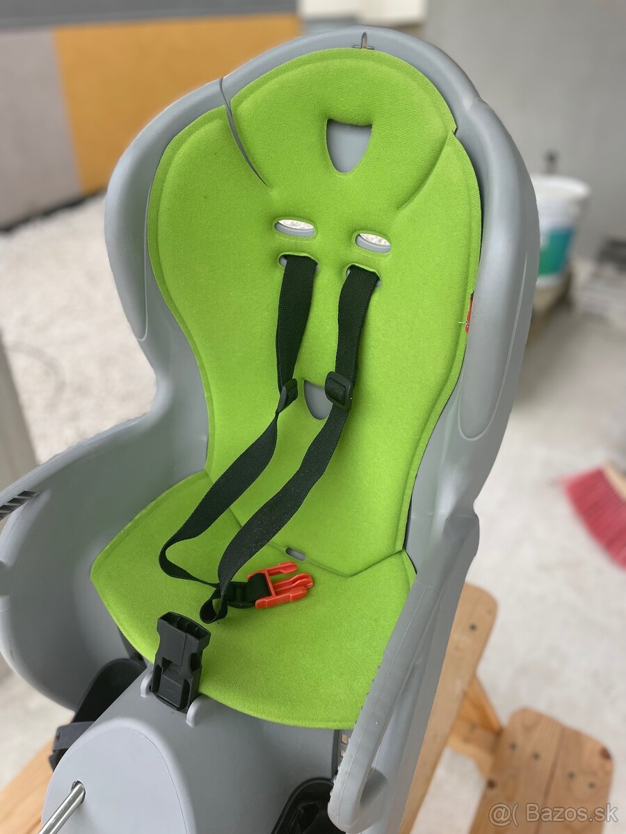 HAMAX cyklosedačka na bicykel