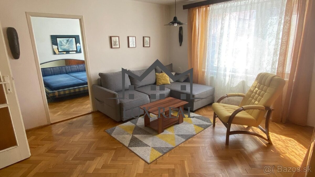 Zariadený 2-izbový byt v centre mesta
