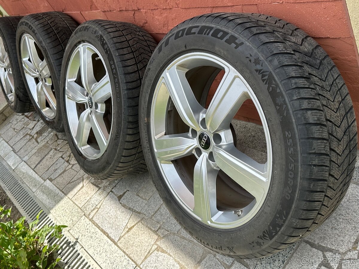 Elektróny Audi Etron R20 ET38