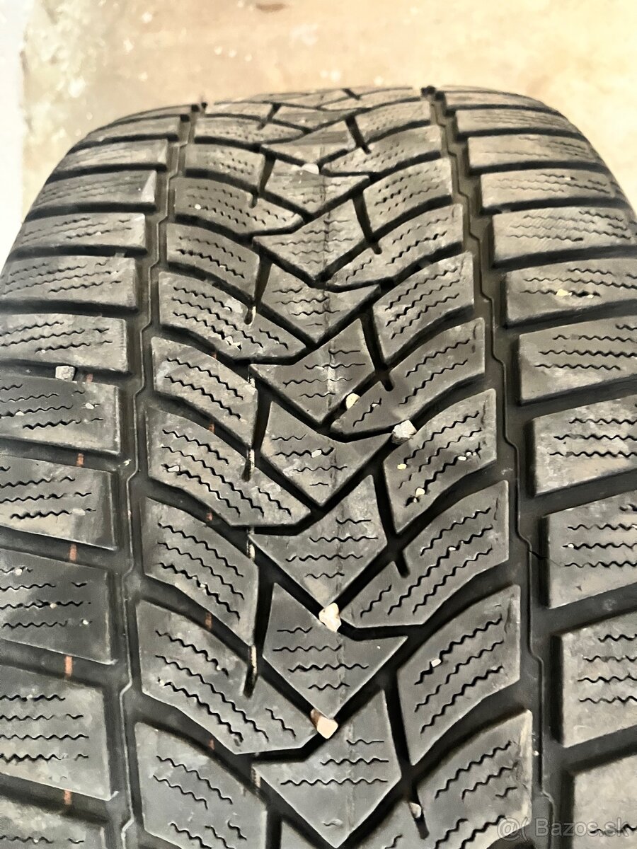 Zimná sada pneu. 225/40 R18 Dunlop/Matador