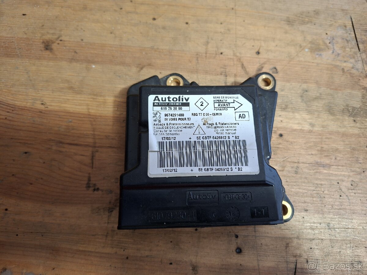 Riadiaca jednotka airbagov Autoliv 9674291480 – Peugeot