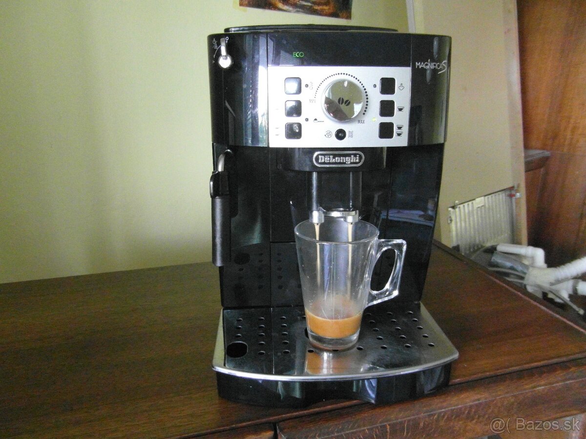 DeLonghi Magnifica S