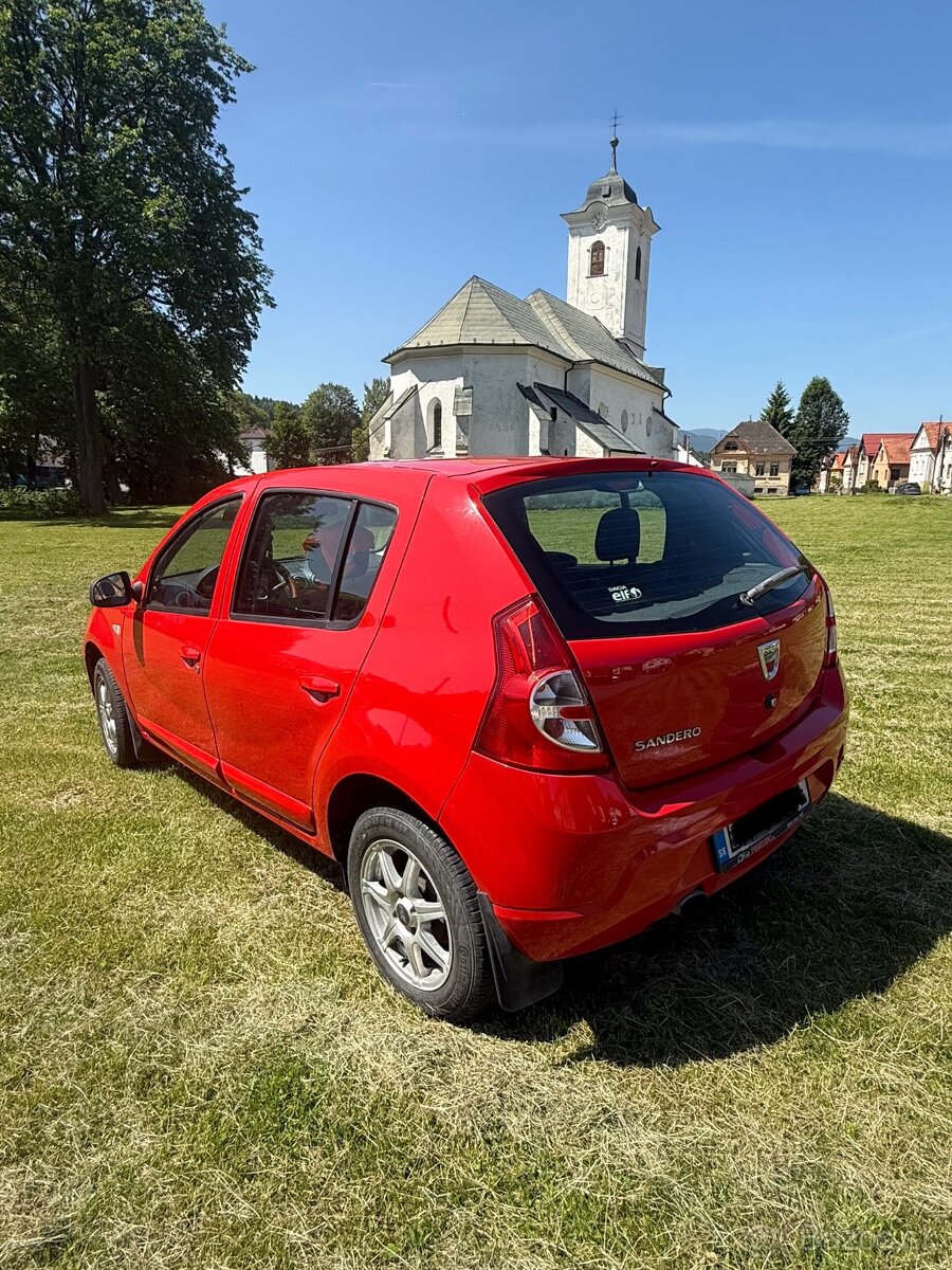 Predám Daciu Sandero
