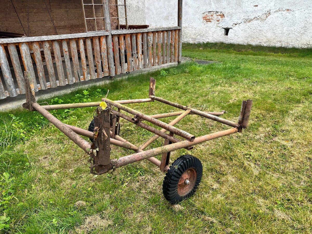 Vozík za malotraktor