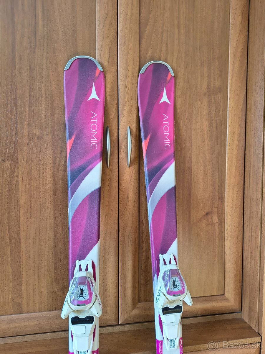 Dámske lyže 141cm
